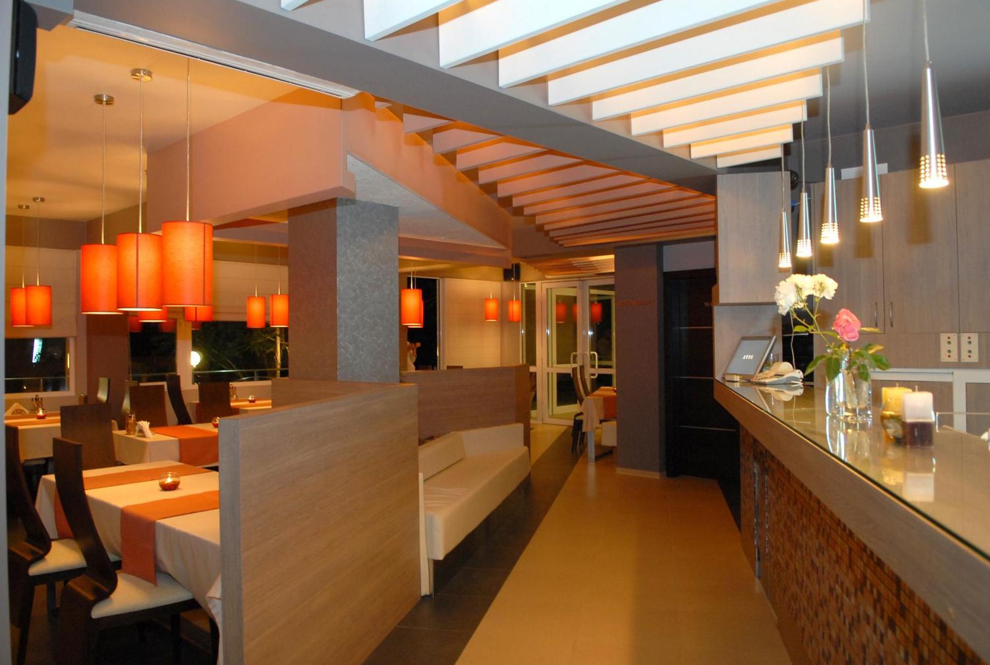 Hotel Avis Sandanski Exterior photo